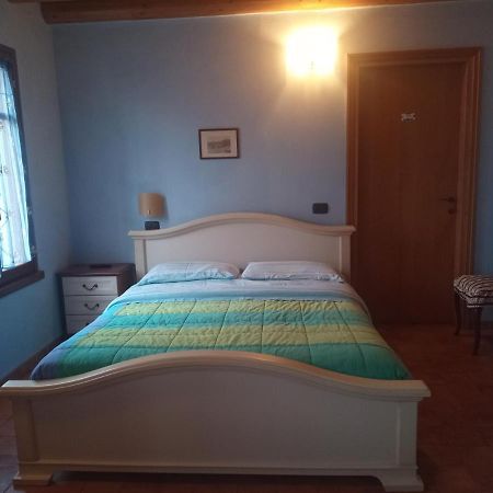 Agriturismo Trebis Вольта-Мантована Экстерьер фото