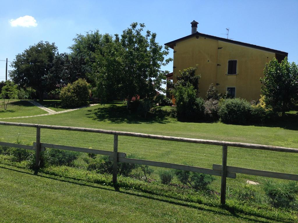 Agriturismo Trebis Вольта-Мантована Экстерьер фото