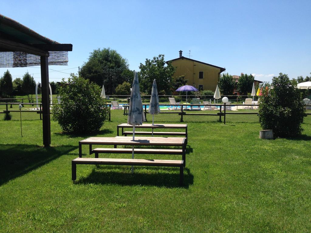 Agriturismo Trebis Вольта-Мантована Экстерьер фото