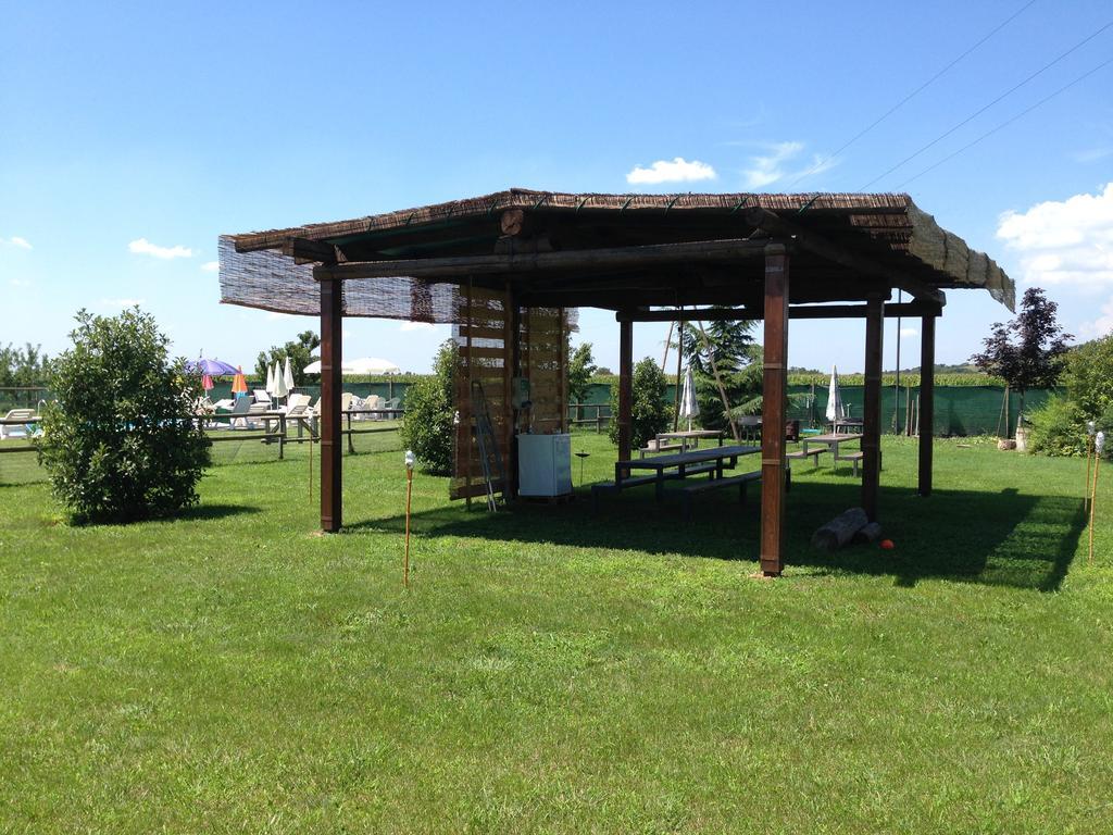 Agriturismo Trebis Вольта-Мантована Экстерьер фото