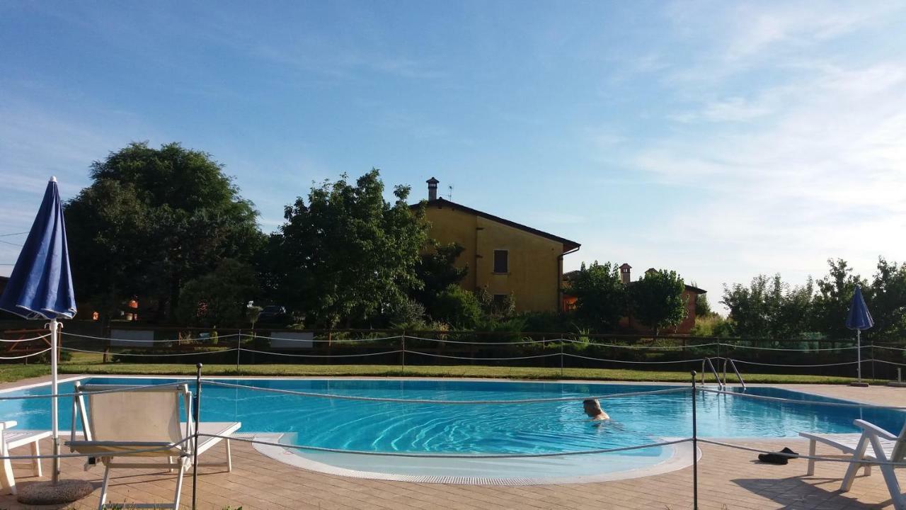Agriturismo Trebis Вольта-Мантована Номер фото